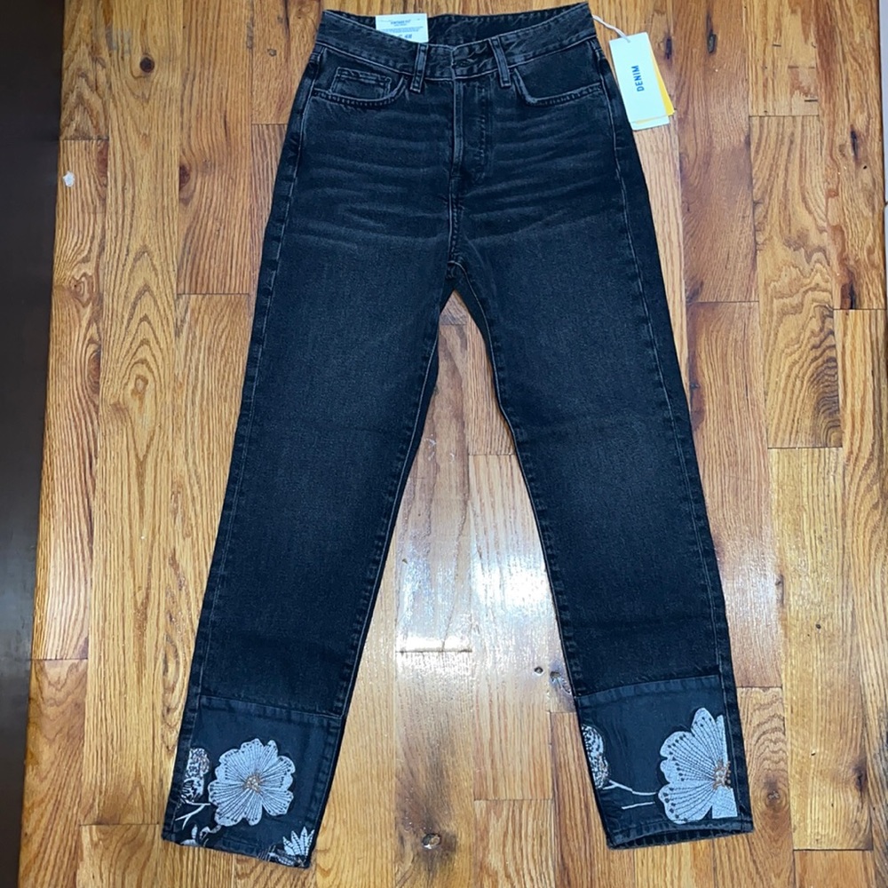 NEW (with tags) - vintage fit high waist jeans